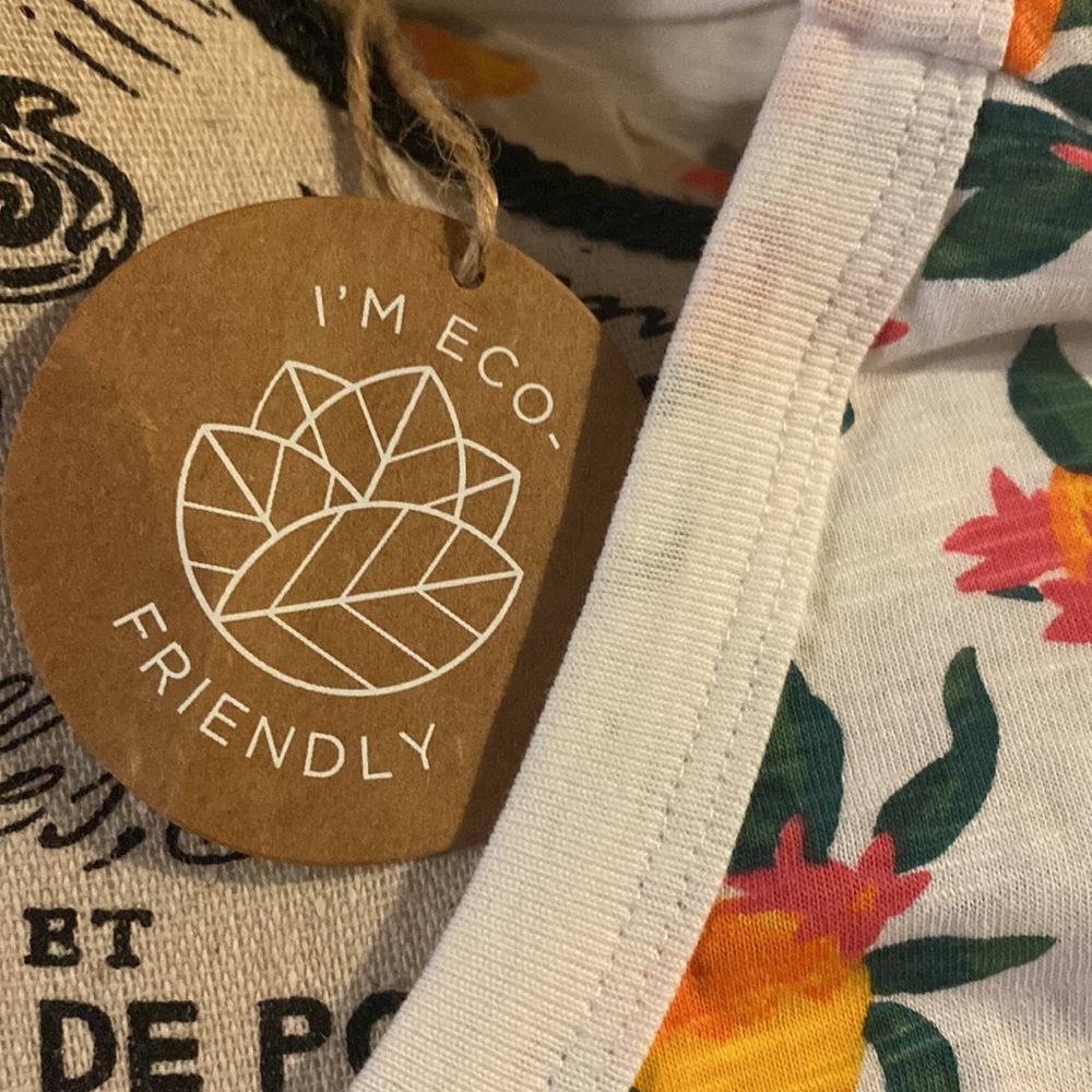 Top - Picture 4 of 4